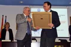 Entrega Insignia de Oro a la Catedra de flamencologia4