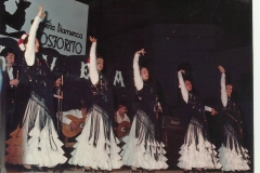 Grupo de baile de la academia de Concha Calero
